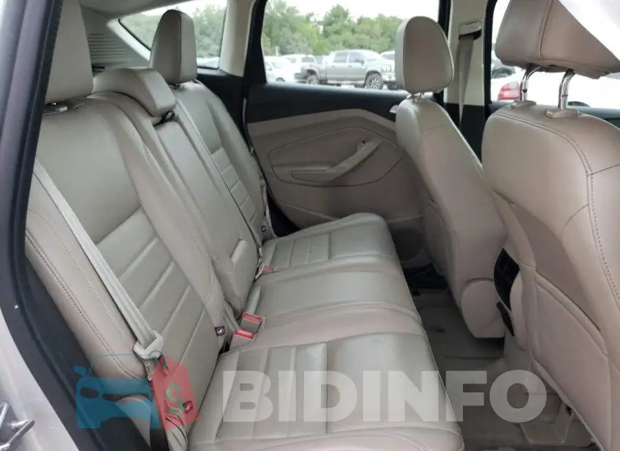 1FADP5BU9GL108982 Photo# 6