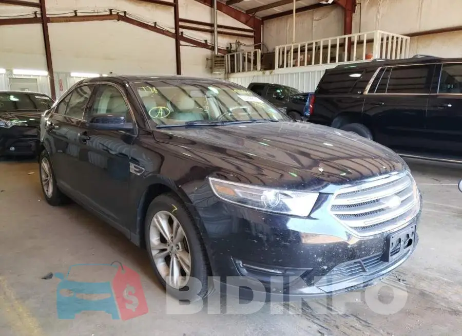1FAHP2E82GG106868 Photo# 1