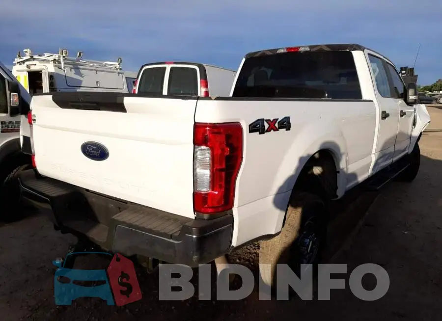 1FT7W2B66KED50684 Photo# 4