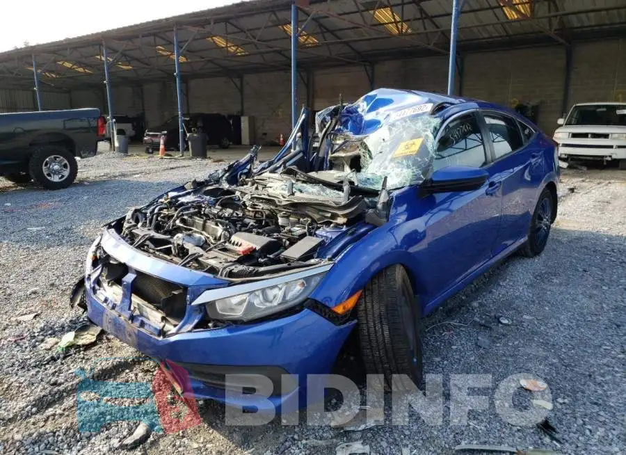 19XFC2F50HE007484 Photo# 2