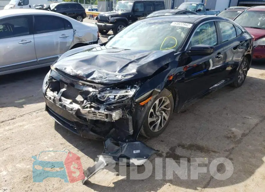 19XFC2F74JE022013 Photo# 2