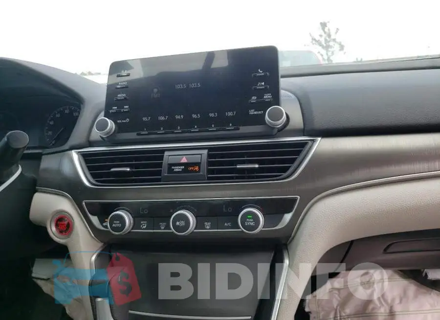 1HGCV1F15KA112277 Photo# 9