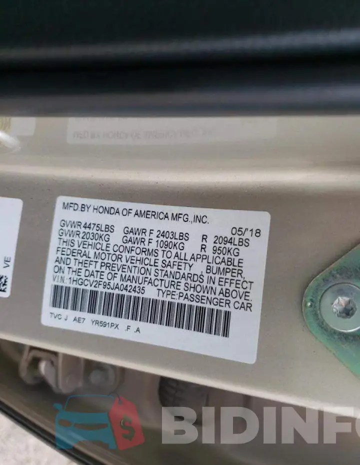1HGCV2F95JA042435 Photo# 10