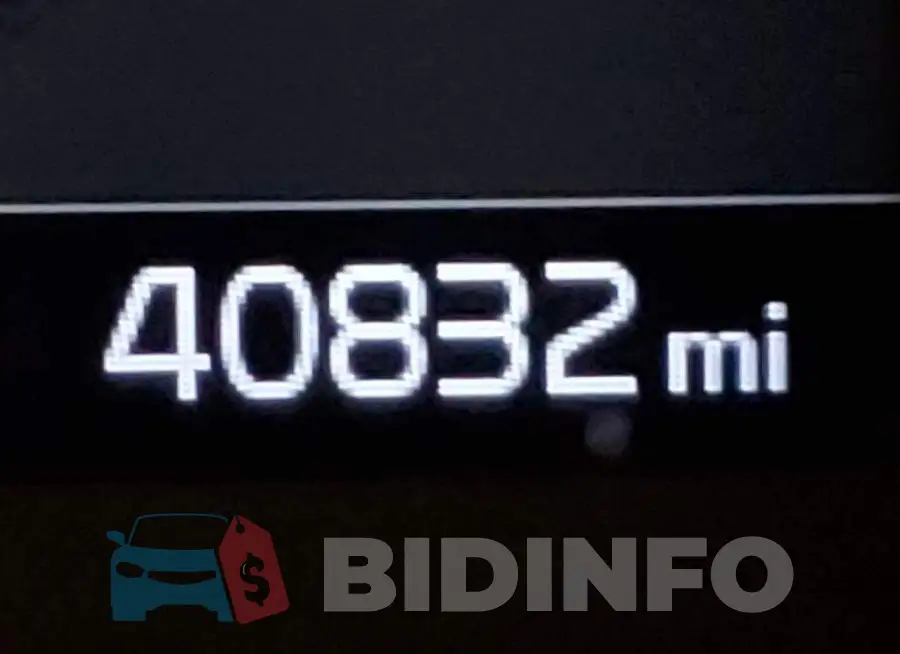 KNDJ23AU3M7737756 Photo# 8