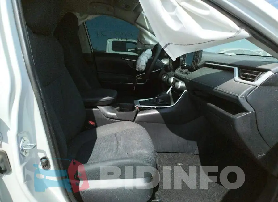 2T3G1RFV8MC160276 Photo# 5