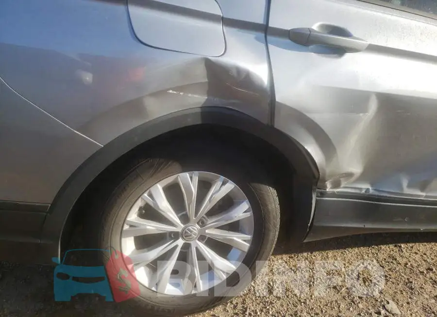 3VV1B7AX8LM083523 Photo# 9
