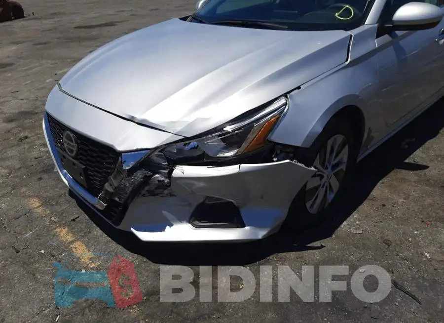 1N4BL4BV8LN314718 Photo# 9