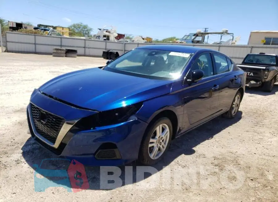 1N4BL4CV9LC188525 Photo# 2