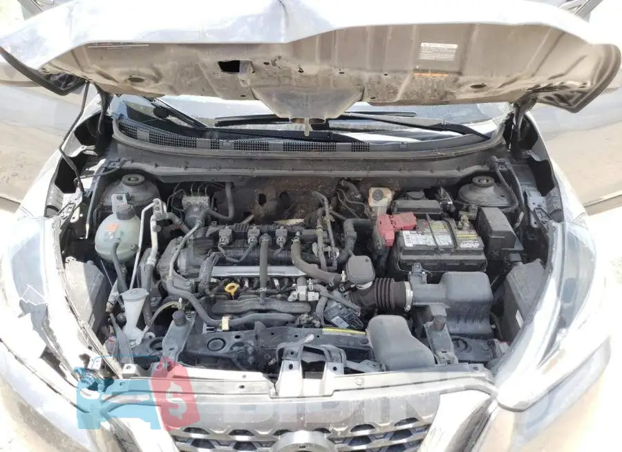 3N1CP5CU8JL540546 Photo# 7