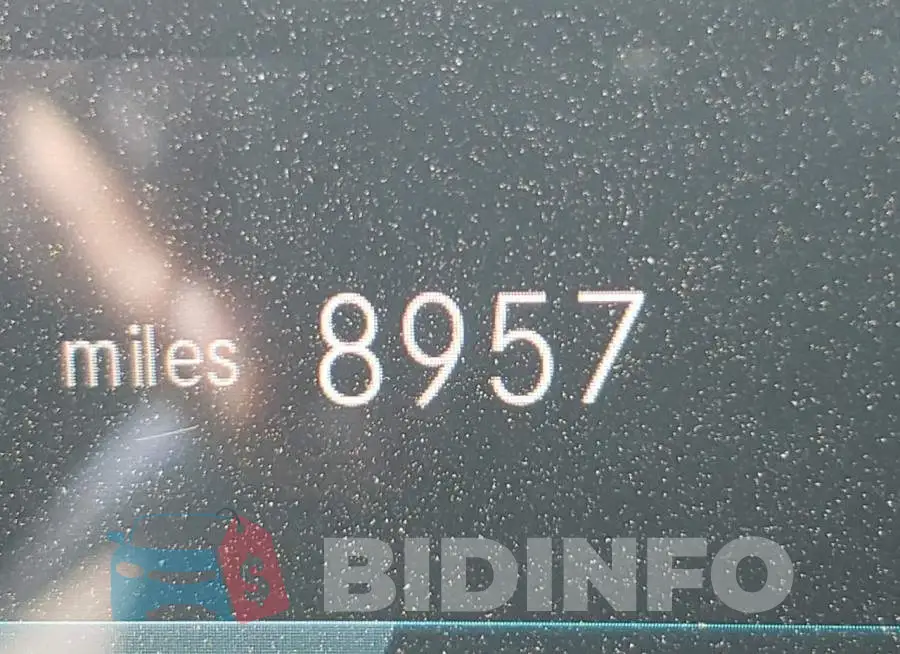 WDD3G4EB2KW031475 Photo# 8