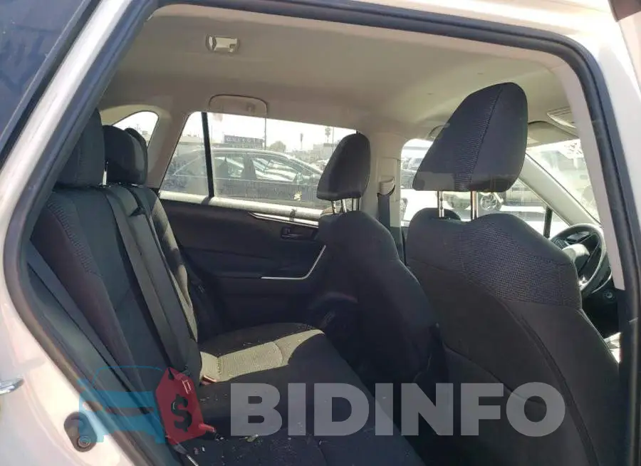 2T3F1RFV9MC160296 Photo# 6