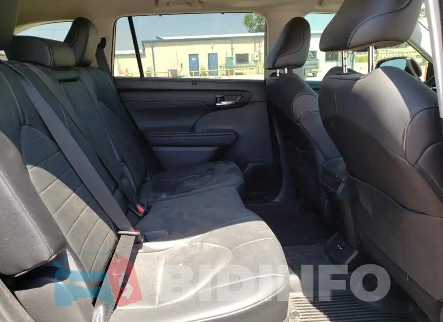 5TDGZRAH6LS506544 Photo# 6