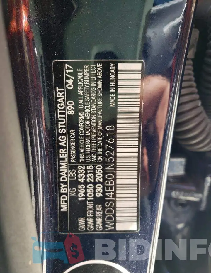 WDDSJ4EB0JN527618 Photo# 10