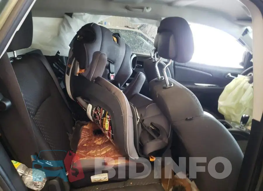 3C4PDCAB6JT446145 Photo# 6