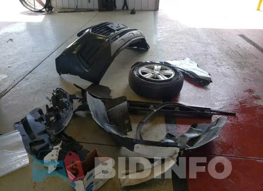 KL7CJLSB6JB677289 Photo# 9