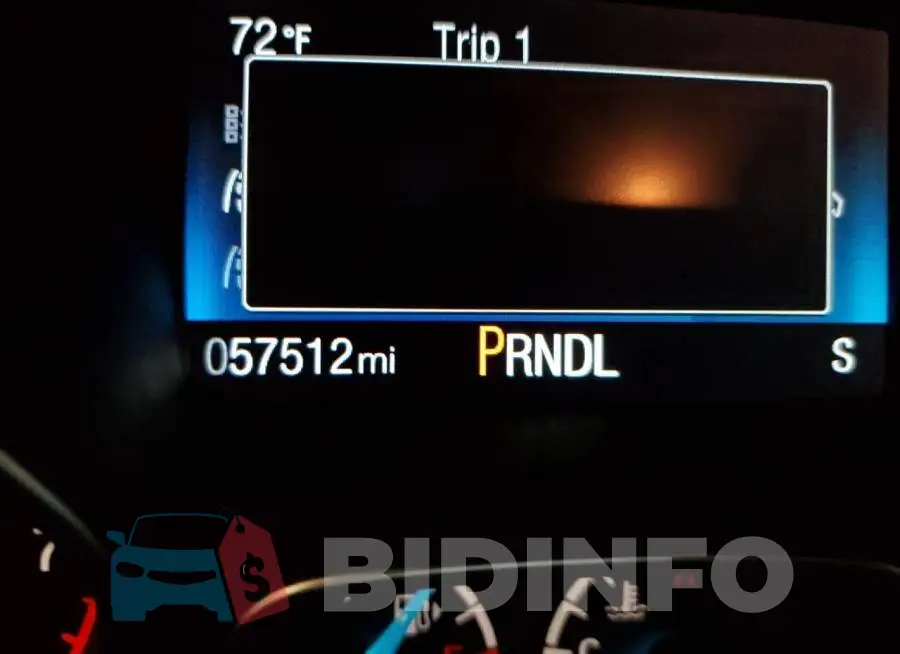 1FADP3F27JL236917 Photo# 8