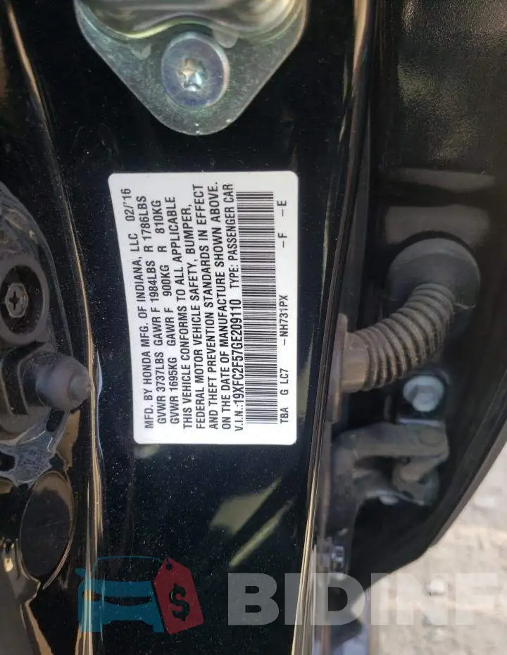 19XFC2F57GE209110 Photo# 10