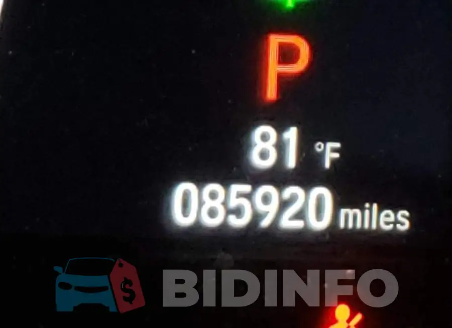 1HGCV1F53JA129113 Photo# 8