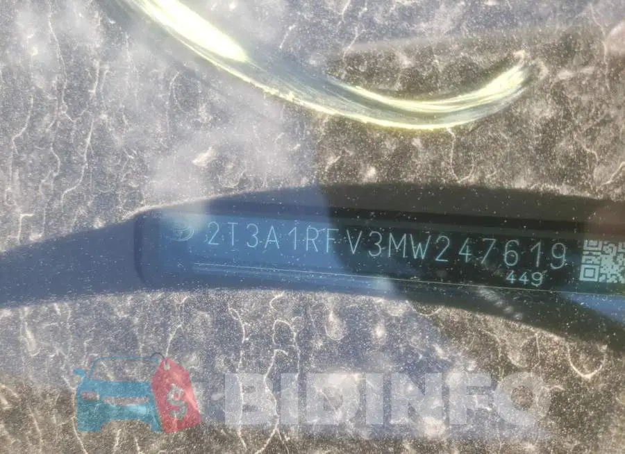 2T3A1RFV3MW247619 Photo# 10