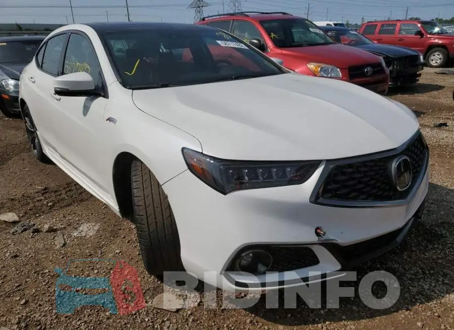 19UUB2F65KA003719 Photo# 1