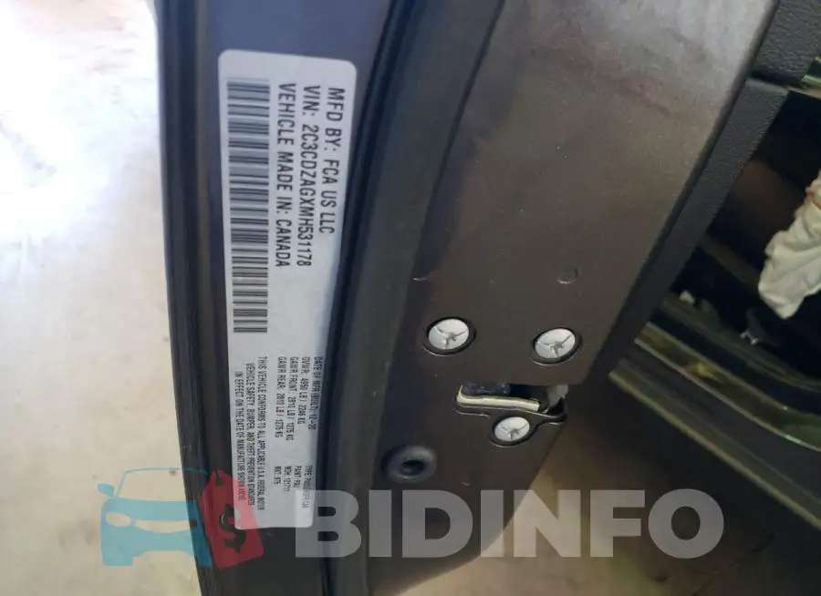2C3CDZAGXMH531178 Photo# 10