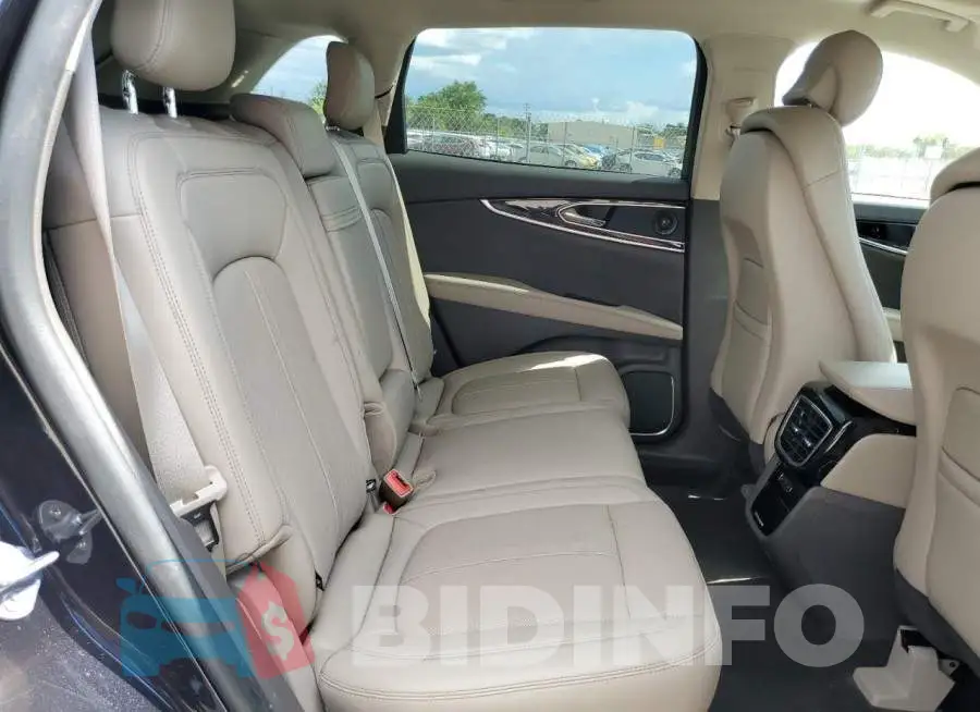 2LMPJ8K94MBL18326 Photo# 6