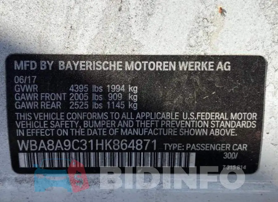 WBA8A9C31HK864871 Photo# 10