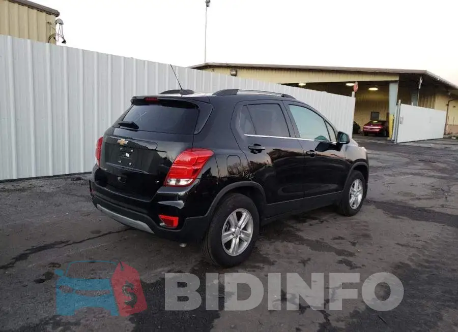 KL7CJPSB2LB313493 Photo# 4