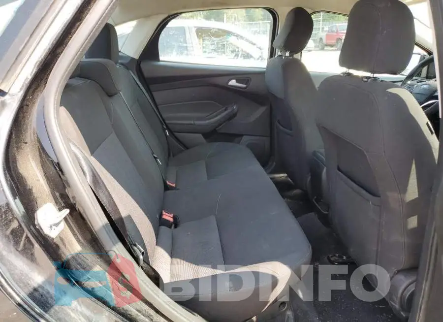 1FADP3FE3GL302320 Photo# 6