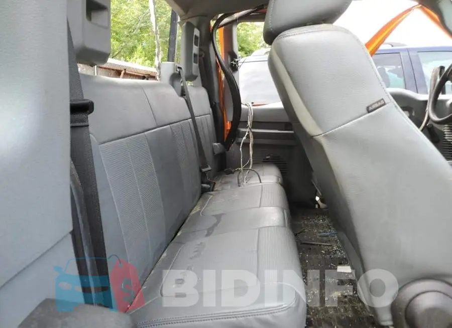 1FT7X2A61GEA53019 Photo# 6