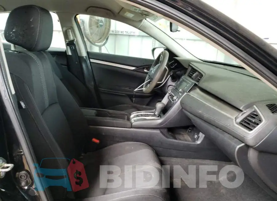 19XFC2F51HE018302 Photo# 5
