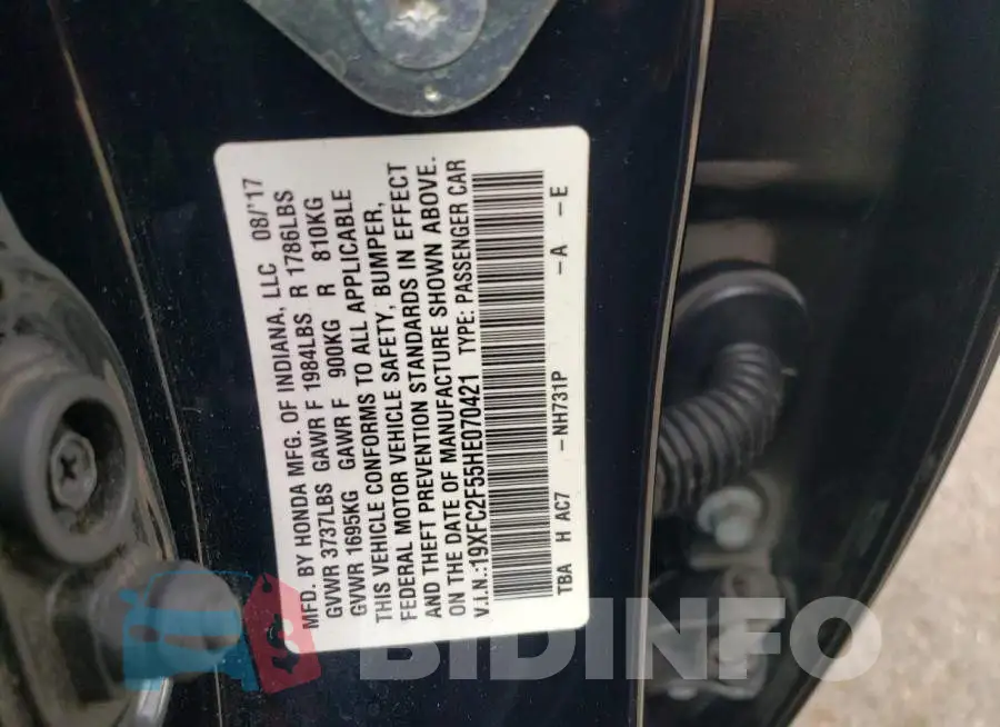 19XFC2F55HE070421 Photo# 10