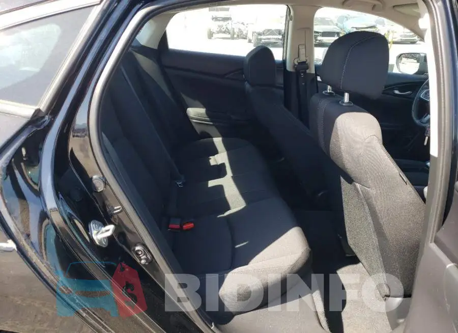 19XFC2F68LE210883 Photo# 6