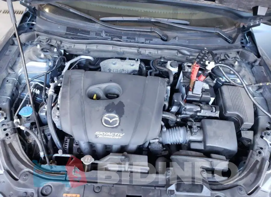 JM1GJ1W56G1442337 Photo# 7
