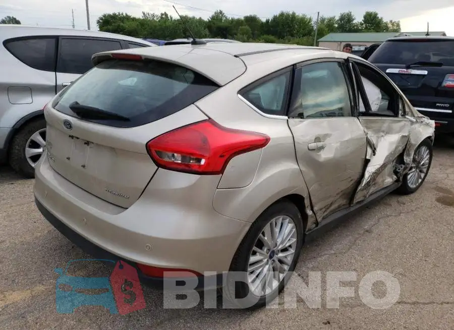 1FADP3N25JL314094 Photo# 4