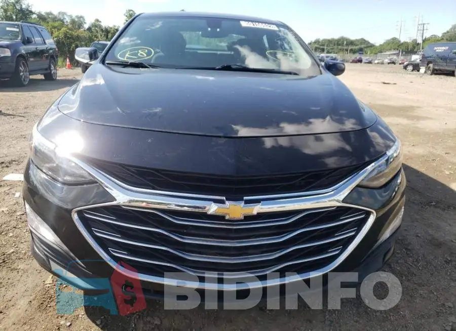 1G1ZD5ST5KF110664 Photo# 9