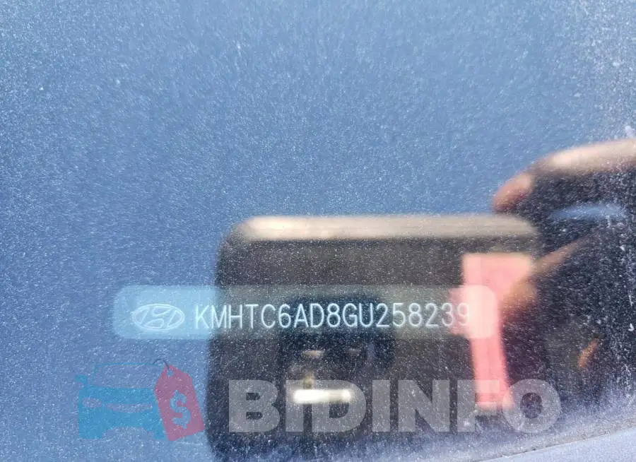 KMHTC6AD8GU258239 Photo# 10
