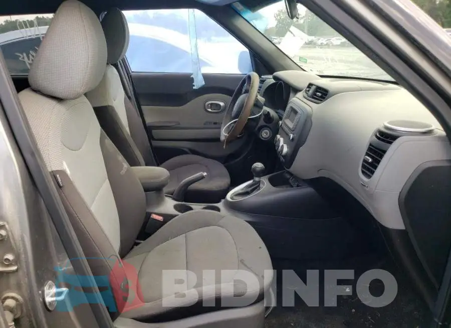 KNDJN2A23G7342044 Photo# 1