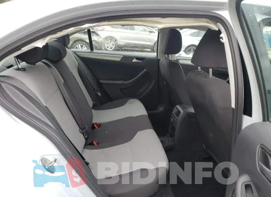 3VW167AJ8HM279111 Photo# 6
