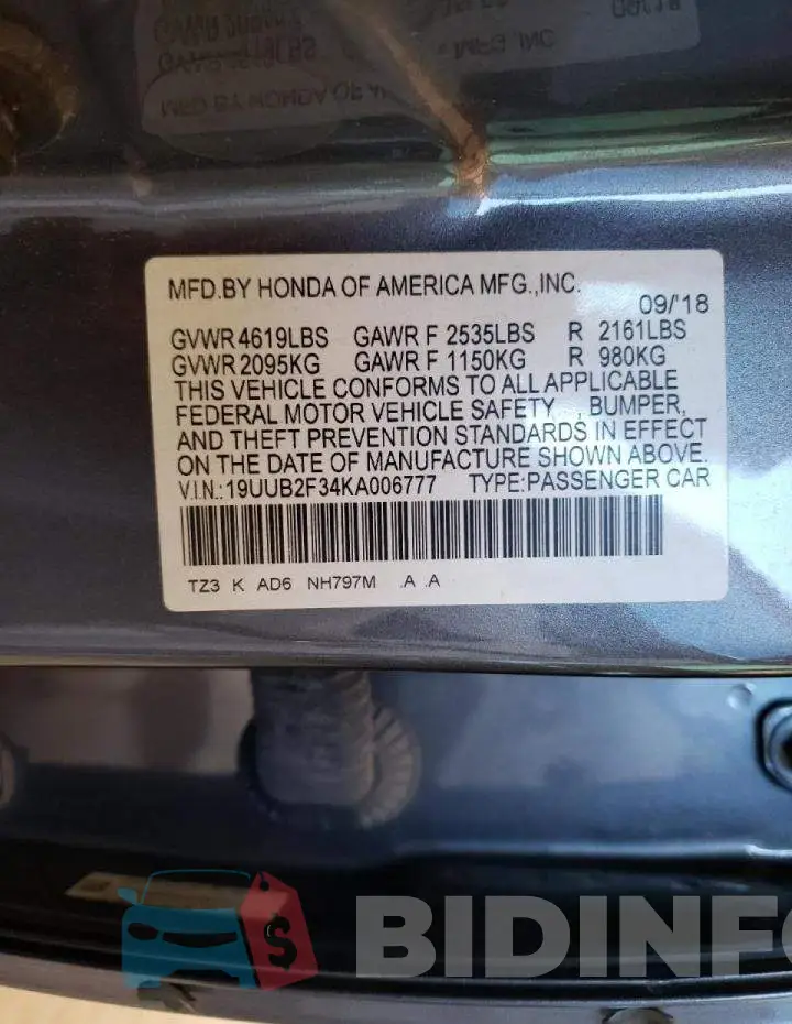 19UUB2F34KA006777 Photo# 10