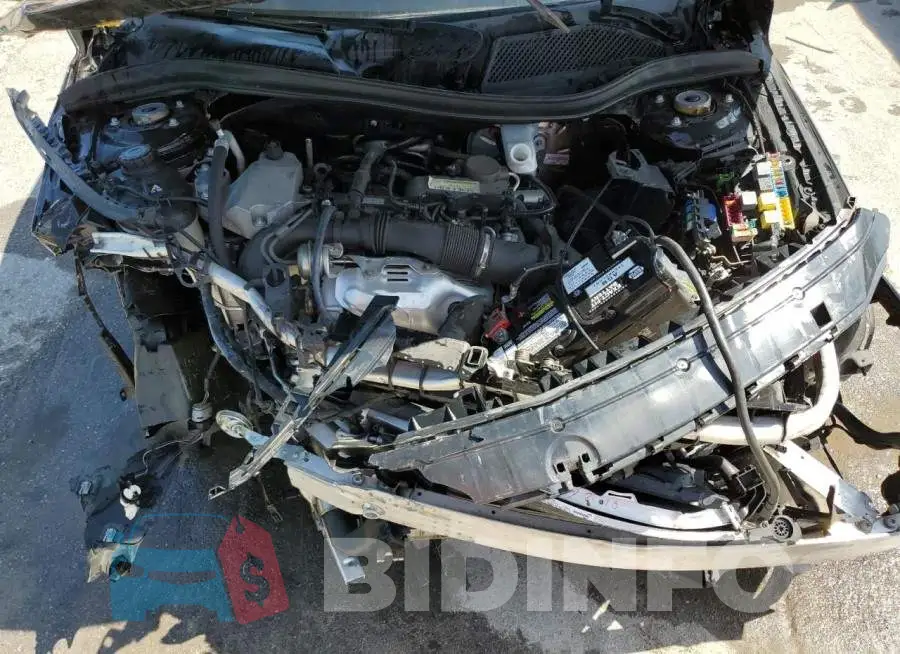 WDDSJ4EB1GN303847 Photo# 7