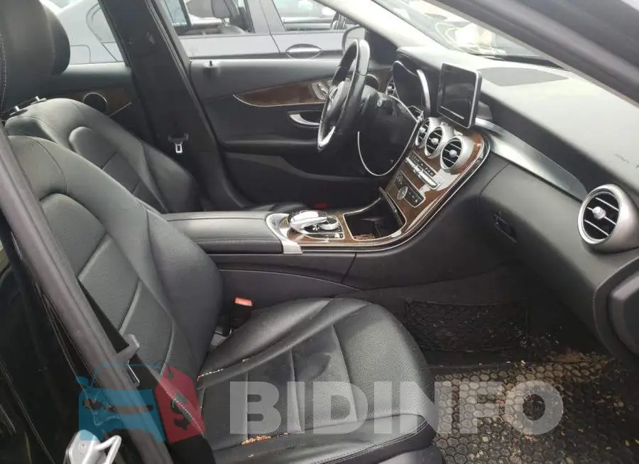 WDDWF4KB5GR165553 Photo# 5