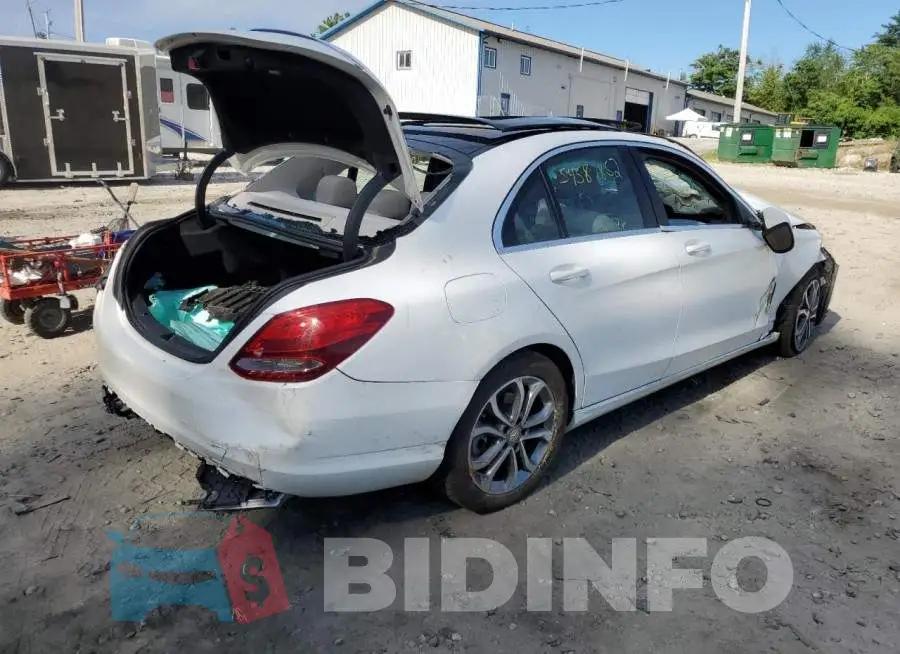 WDDWF4KBXGR148960 Photo# 4