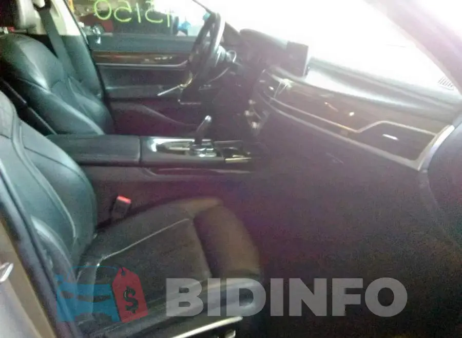 WBA7F2C59GG417096 Photo# 5