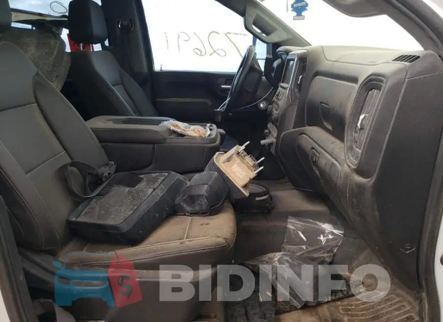 1GC4YLE75LF185343 Photo# 5