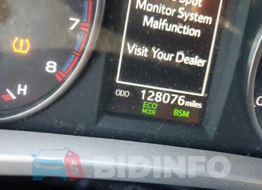 2T3RFREV2JW725613 Photo# 8