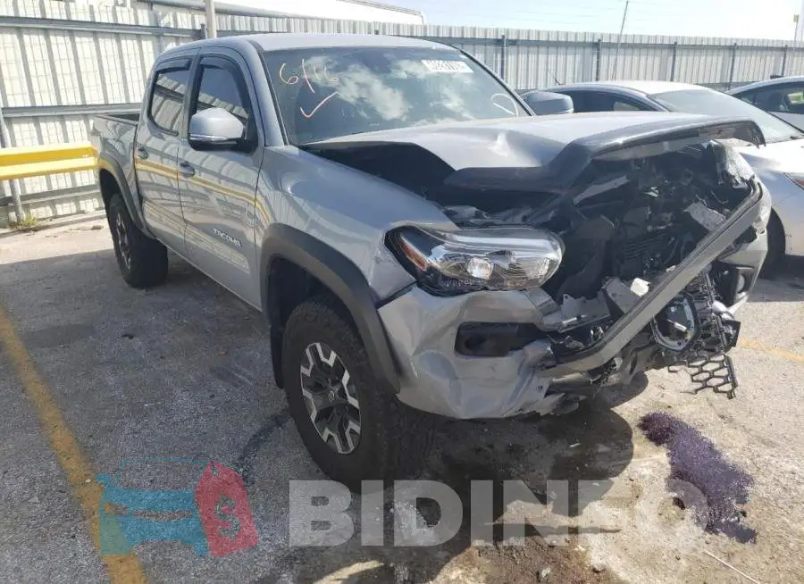 3TMCZ5AN3KM238838 Photo# 1