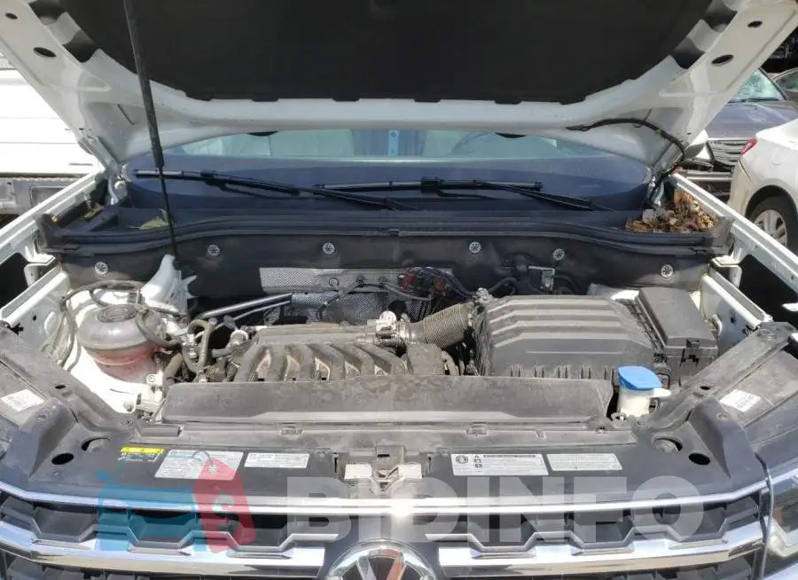 1V2MR2CA5KC592891 Photo# 7