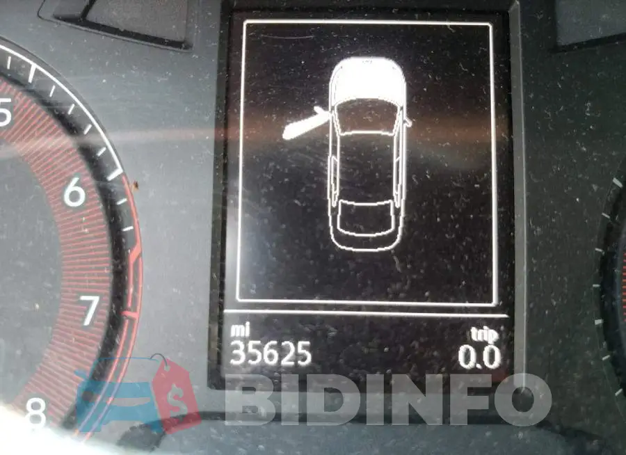 3VWC57BU3MM035865 Photo# 8