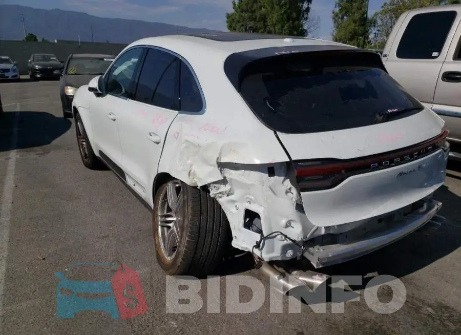 WP1AB2A55MLB35725 Photo# 3